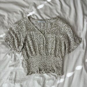 🌿 Cottagecore Green & White Botanical Print Cropped Blouse